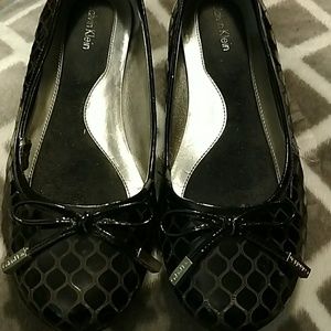 Calvin Klein Tina flats